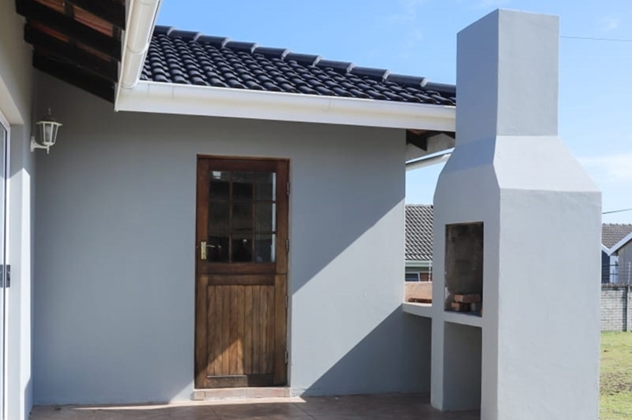 3 Bedroom Property for Sale in Gonubie Eastern Cape